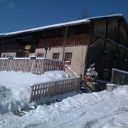 Winterurlaub Lam, Walderhaus im Schnee, Gasthaus Walderhaus